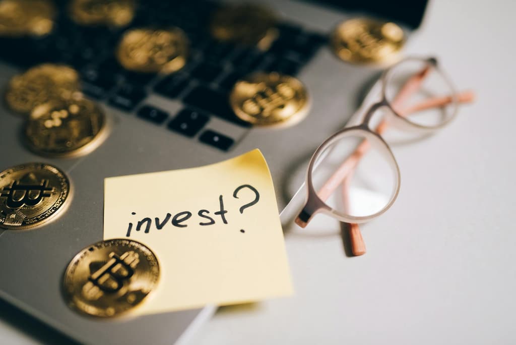 Strategy Inc. (MSTR) springt über +11 % – Bitcoin-Rally und Earnings-Erwartungen treiben den Kurs