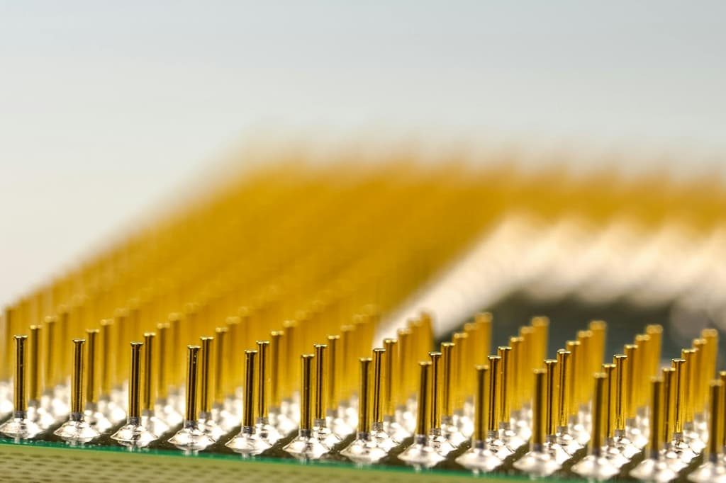 Analog Devices legt fast 5% zu – Halbleitersektor im Aufwind vor den Quartalszahlen