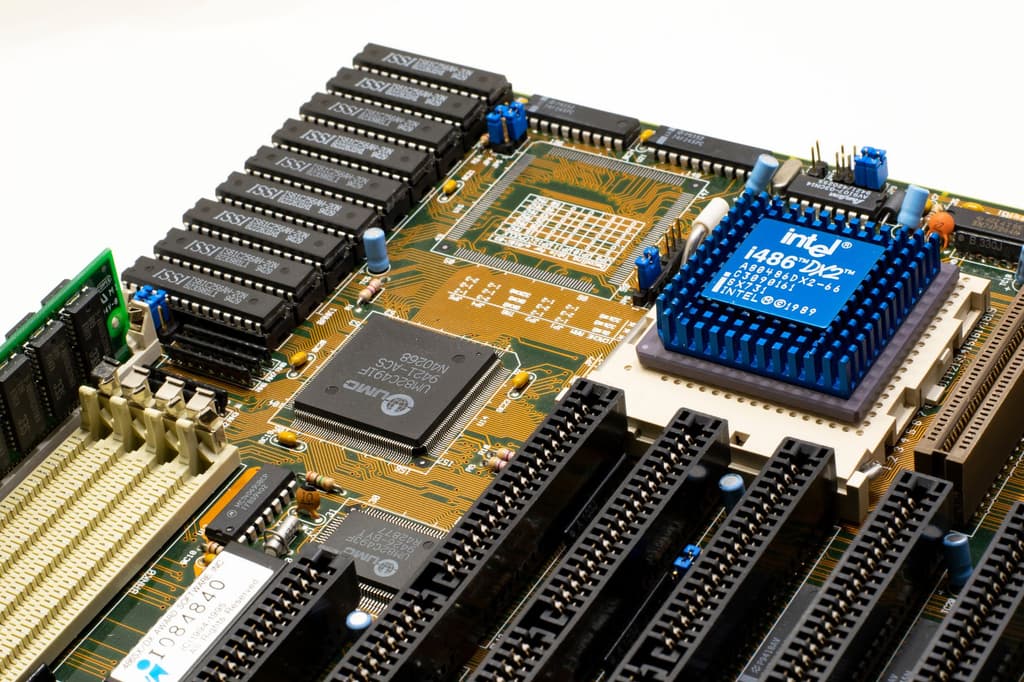 Qualcomm verdoppelt Non-Handset-Ziel auf 40 Mrd. USD bis 2029, doch BofA bleibt bei Underperform