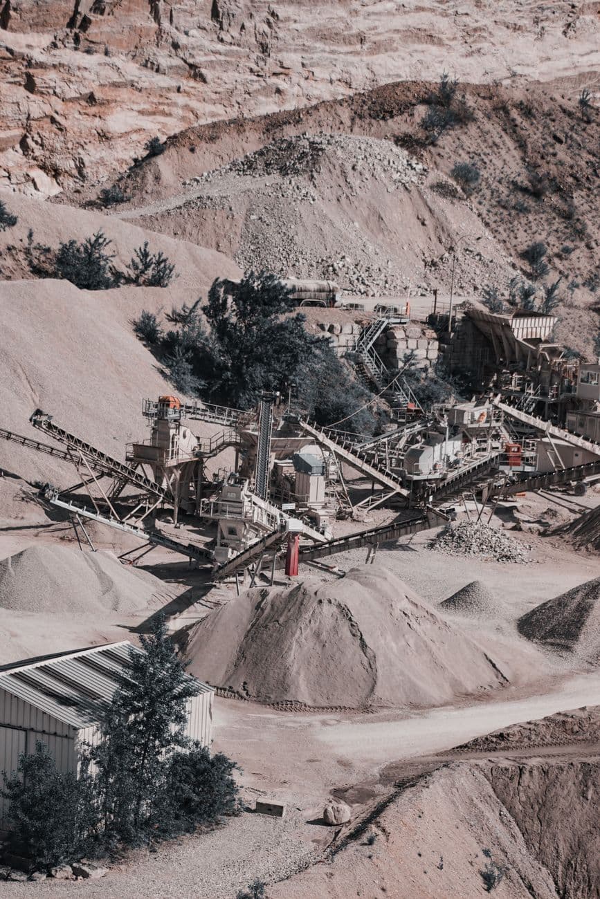 Gold Fields mit KGV 9,6 — ein Drittel des Sektors, aber der Kurs fällt seit 13 Wochen
