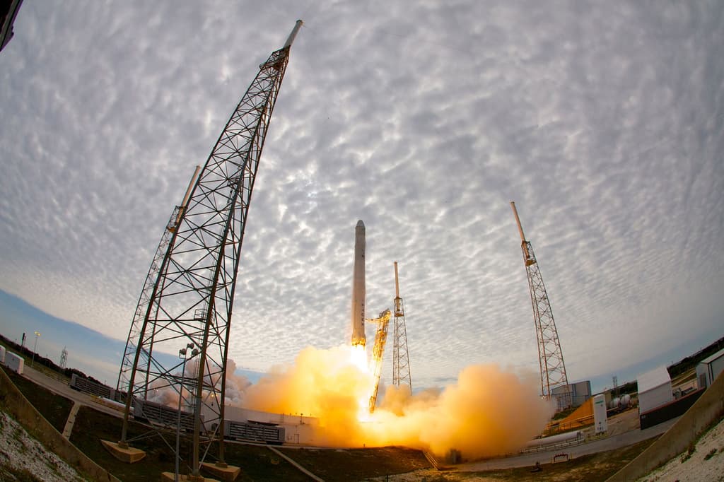 Space-Sektor dreht ab und nimmt Gewinne mit, aber Rocket Labs strukturelle Baustellen bleiben ungelöst