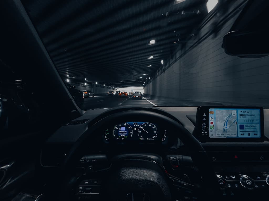 Cybercab-Launch in Austin: Wie viel Robotaxi-Fantasie steckt bereits im TSLA-Kurs?