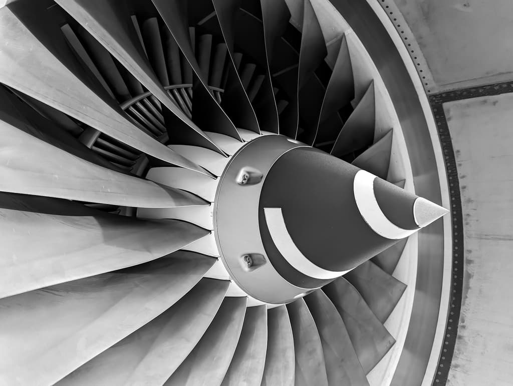 Safran +11,7 % in vier Wochen — aber DBT SA mit +207 % macht mir mehr Sorgen als Freude