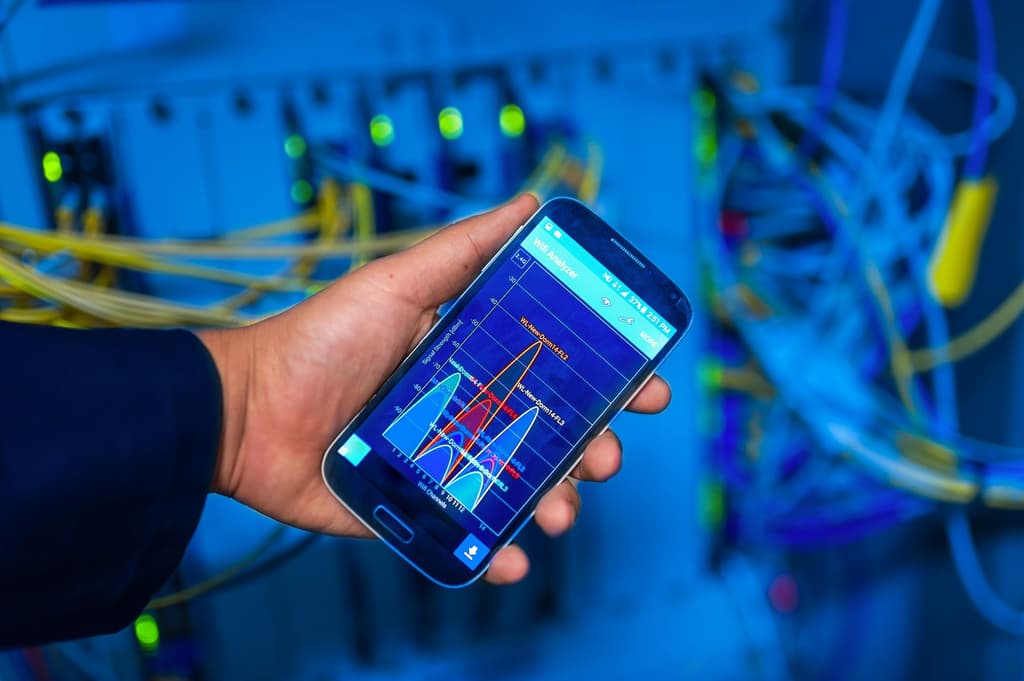 Umsatz-Miss und Integrationskosten aus der UScellular-Übernahme belasten T-Mobile US trotz EPS-Beat