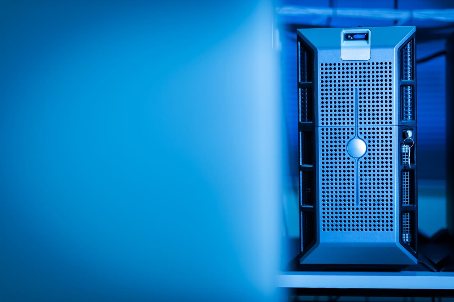 Sandisk mit KGV 21,6 — ein Drittel des Sektors — aber Marvell zahlt das 2,7-Fache: Wer hat hier die bessere Rechnung?