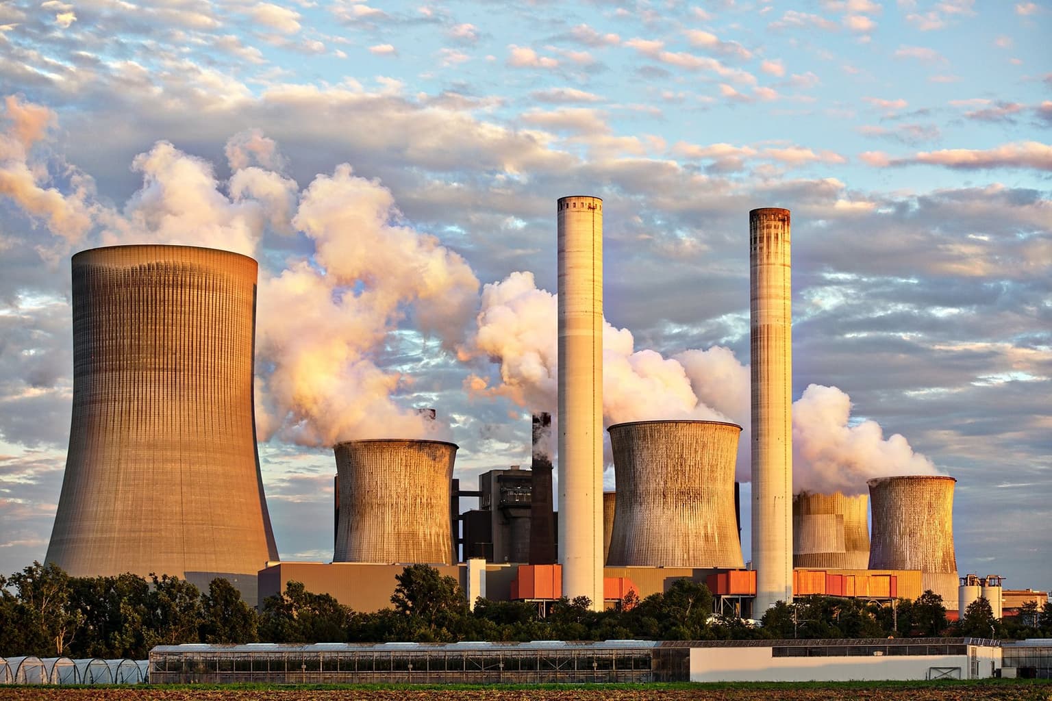 Shells Chemiegeschäft bindet 25 Mrd. USD Kapital bei negativer Rendite, der Markt preist die Umbau-Option bereits ein